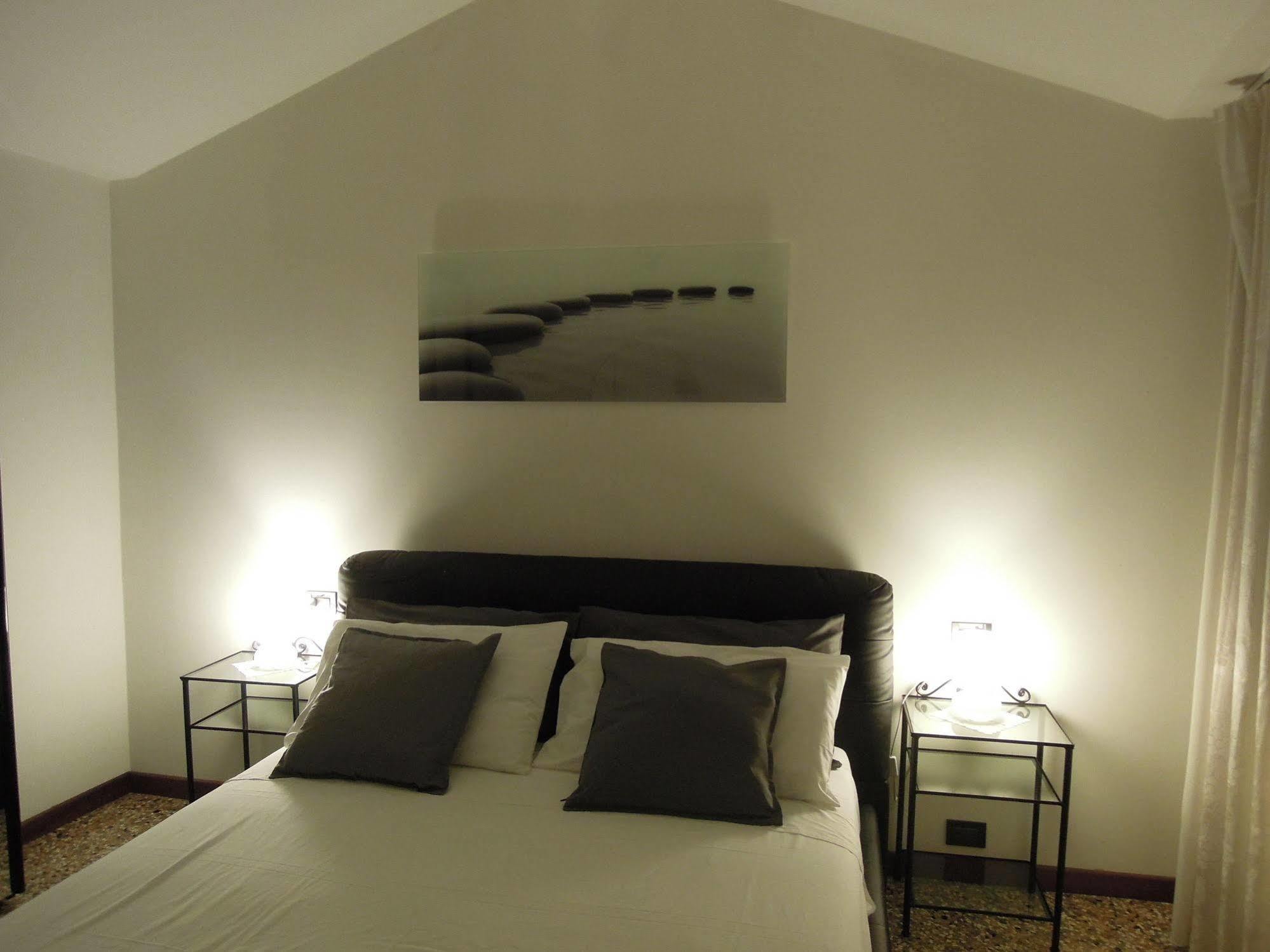 Ca' Delfina Holiday Home Venezia Esterno foto