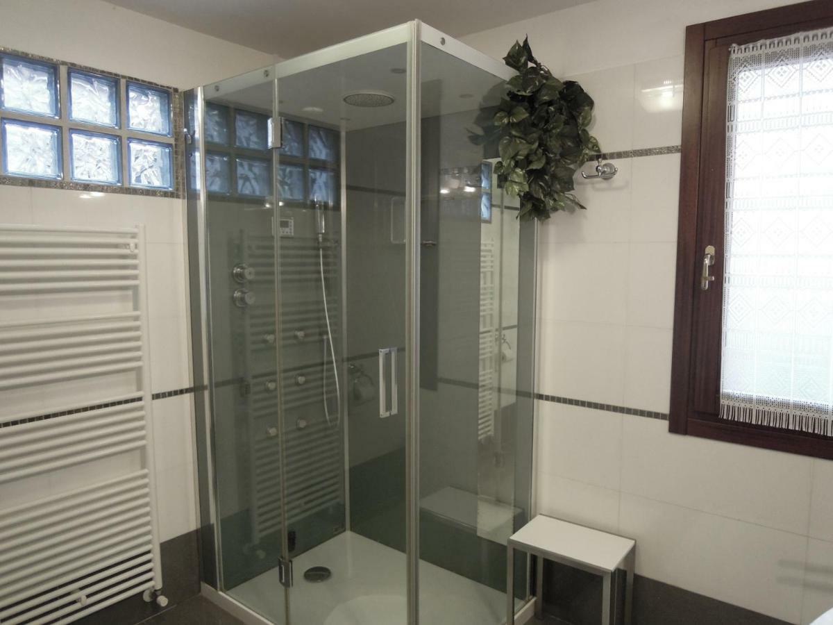 Ca' Delfina Holiday Home Venezia Esterno foto