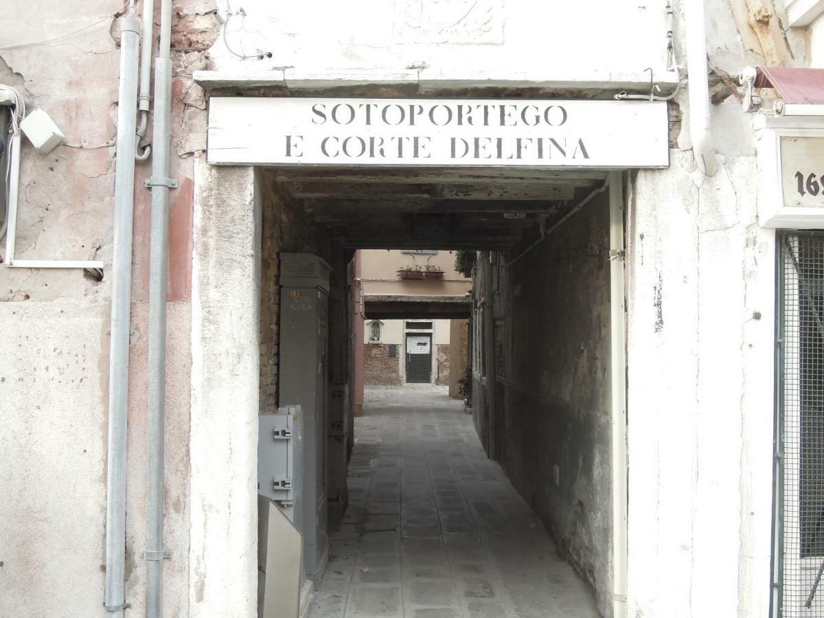 Ca' Delfina Holiday Home Venezia Esterno foto